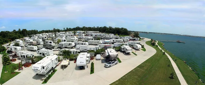 San Jacinto Riverfront RV Resort Picture 2