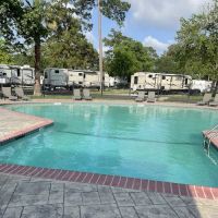 Houston Leisure RV Resort ico