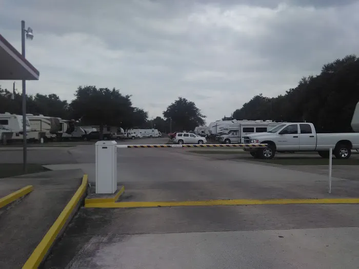 Casa RV Park Picture 7