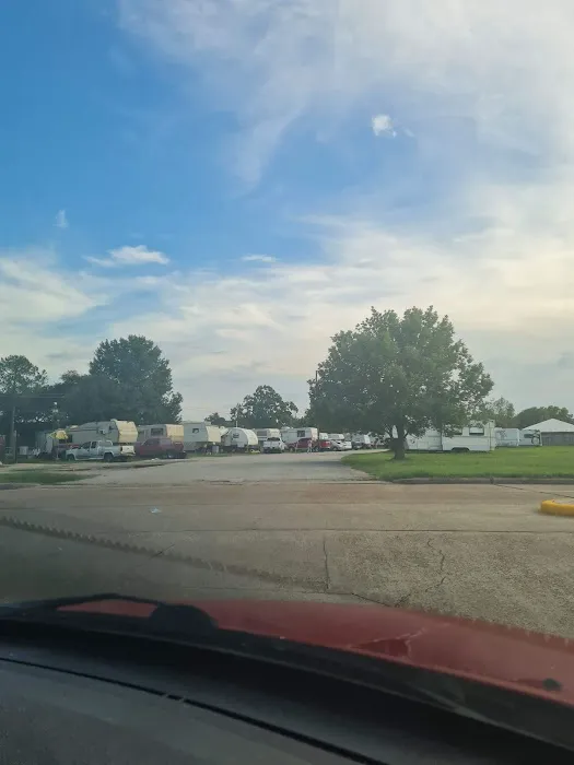 Baytown RV Park Picture 6