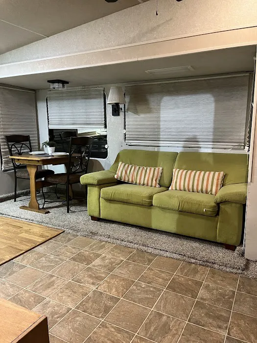 A & S RV Park Picture 10