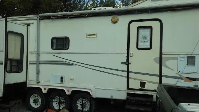 Rogers RV Park Picture 6