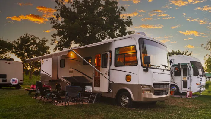 Eastpark Village RV Park - Rural & Relaxing RV Life in Channelview, Texas Picture 1