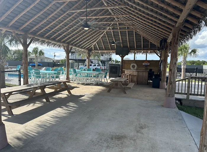 Oak Island RV Resort & Yacht Club Picture 2