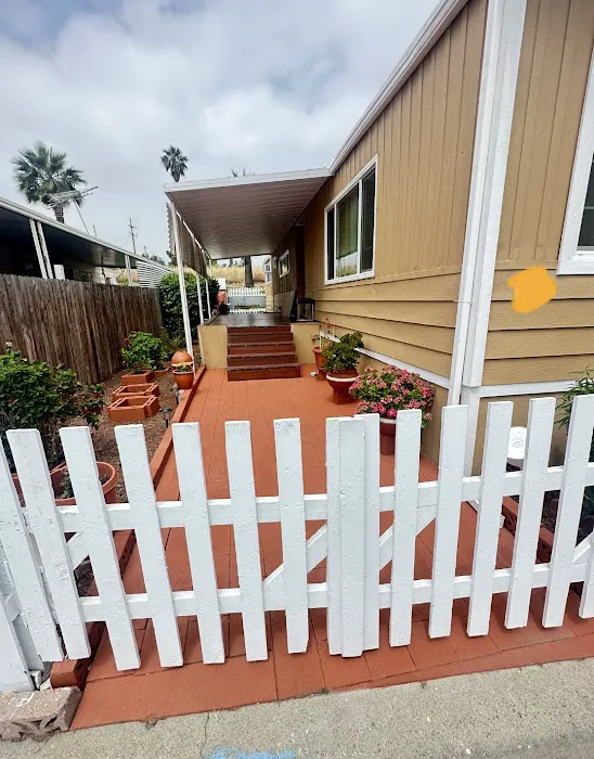 Stardust Homes Picture 4