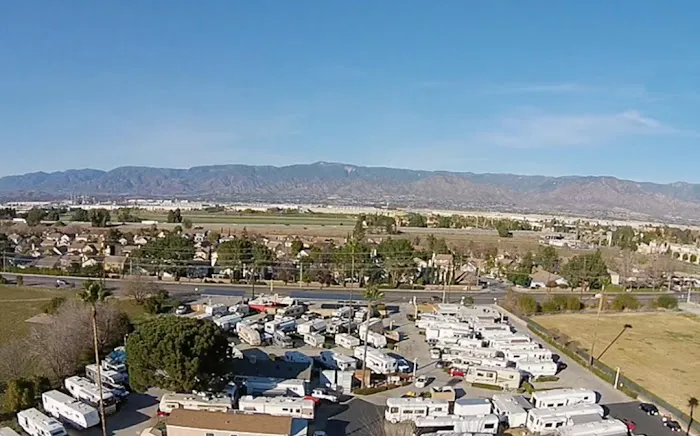 Mission R.V. Park Picture 2