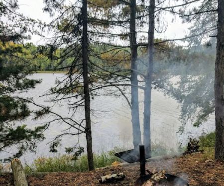War Club Lake