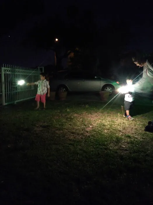 Bonanza Mobile Home Park Picture 2