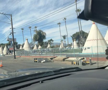 Sequoia Plaza Mobile Home Park