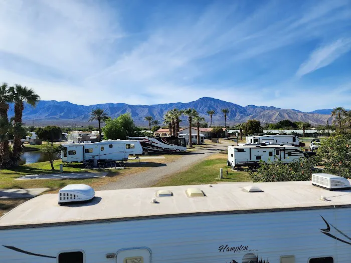 Oasis Palms RV Resort Picture 1
