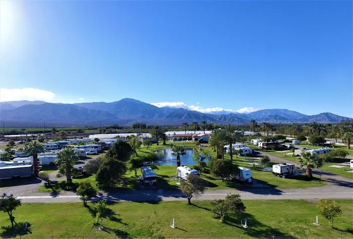 Oasis Palms RV Resort Picture 10