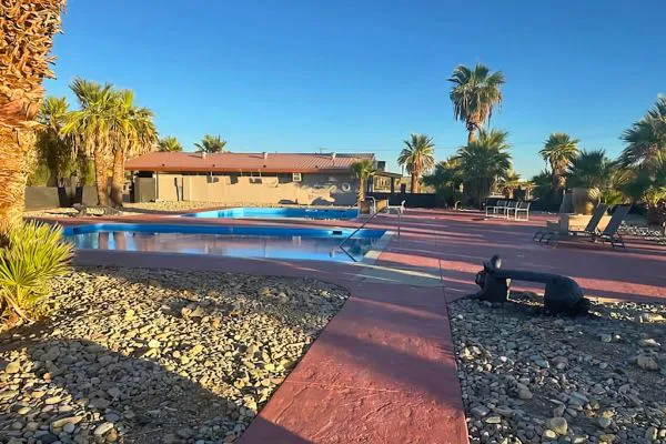Palm Springs RV Park & Glamis North Hot Springs Picture 8