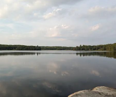 Ek Lake