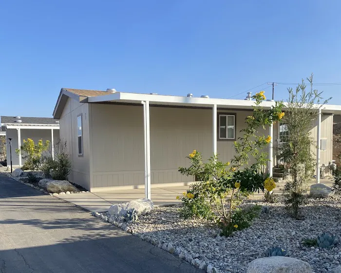 Las Palomas Estates Picture 2