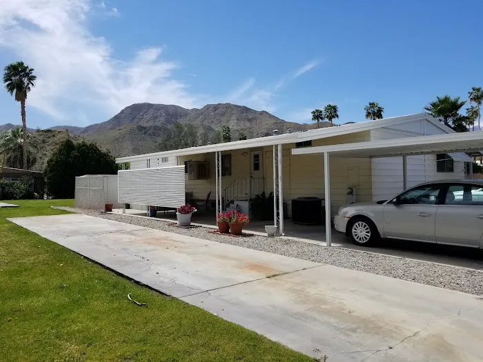 Rancho Mirage Mobile Home Park Picture 2