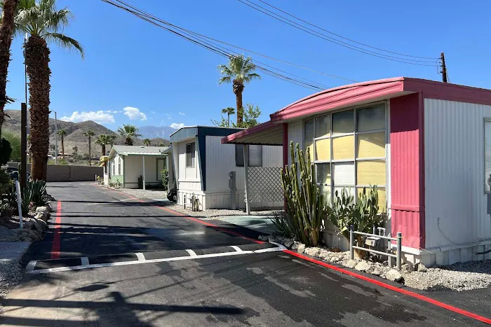 Rancho Mirage RV & Mobile Village Picture 5