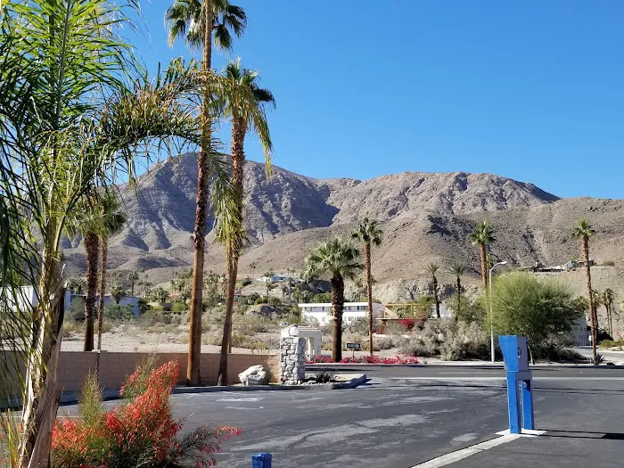 Blue Skies Village Picture 4