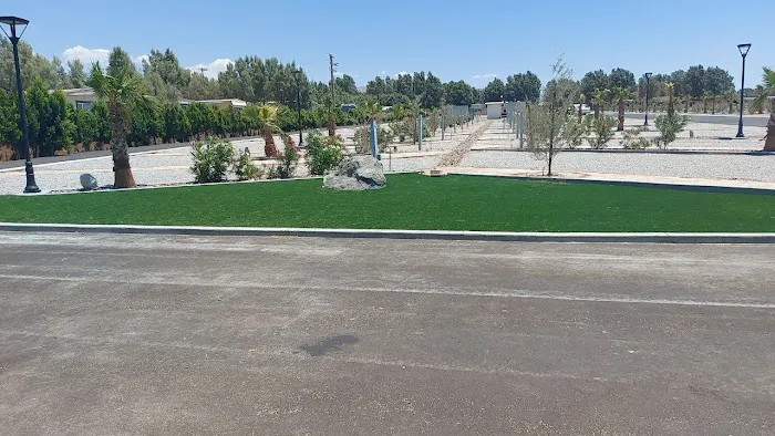 Paradise RV Park Picture 10