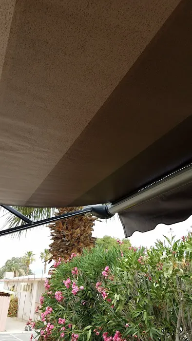 Desert Oasis Mobile Home & RV Resort Picture 8