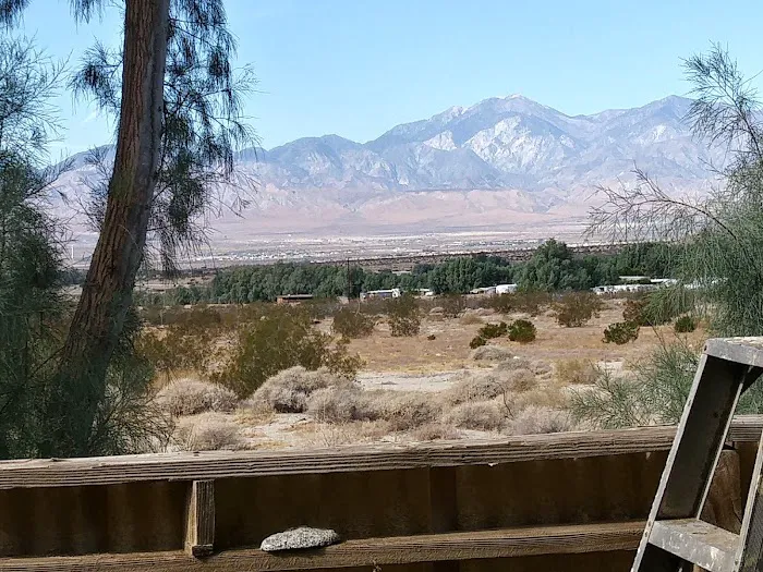 Desert Oasis Mobile Home & RV Resort Picture 7