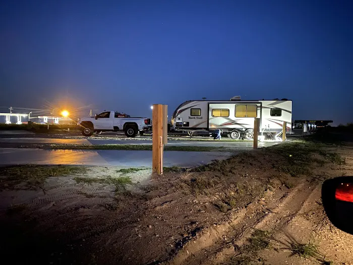 Hilltop Acres RV Park - Victoria, TX Picture 7