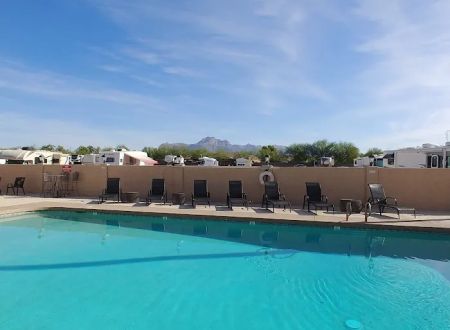 Golden Sun Resort