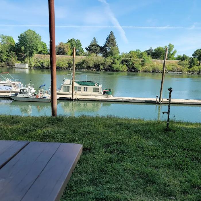 Sherwood Harbor Marina & RV Park Picture 7
