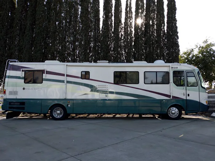 Castle RV Park Picture 2