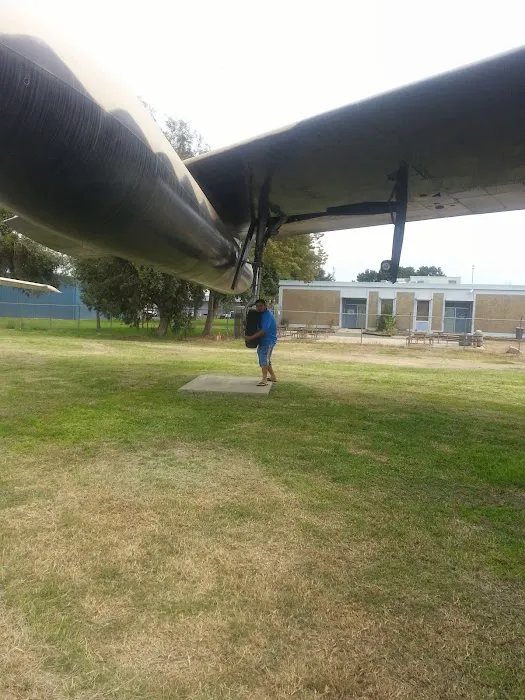 Castle Mobile Home Park Picture 9