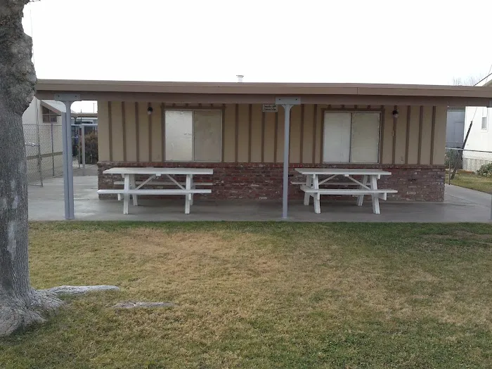 Merced Mobile Estates Picture 4