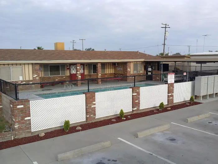 Merced Mobile Estates Picture 6