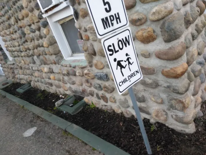 Modern Mobile Home Park Picture 6