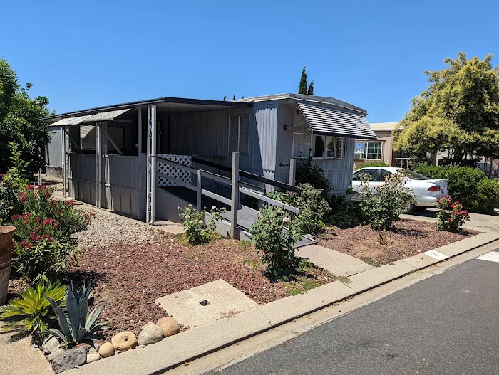 Riviera Holiday Mobile Estates/Senior Community Picture 4