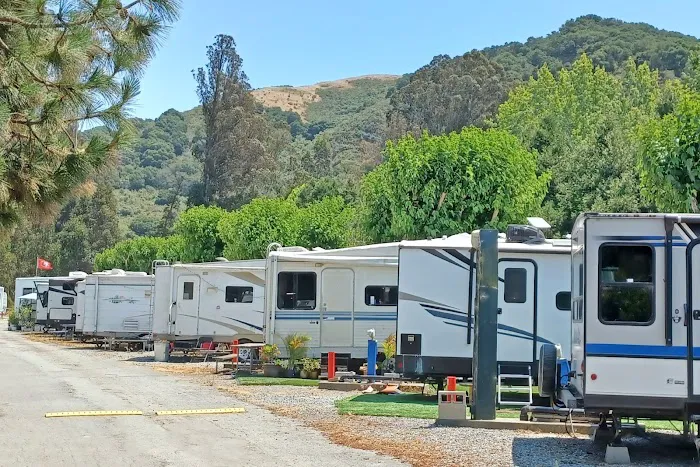 Monterey RV Park Picture 3