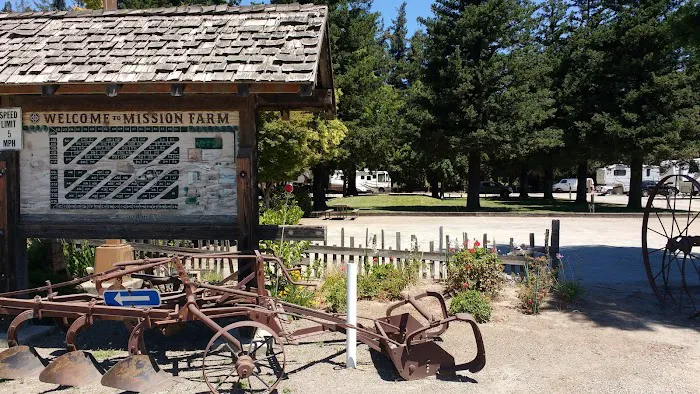 Mission Farm RV Park Picture 9