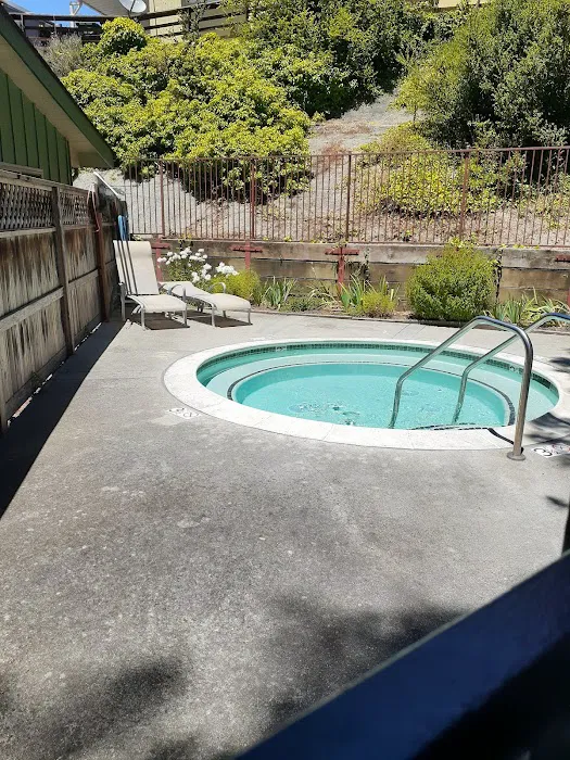 Aptos Knoll Mobilehome Park Picture 2