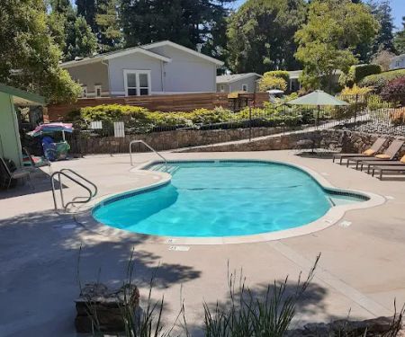 Aptos Knoll Mobilehome Park