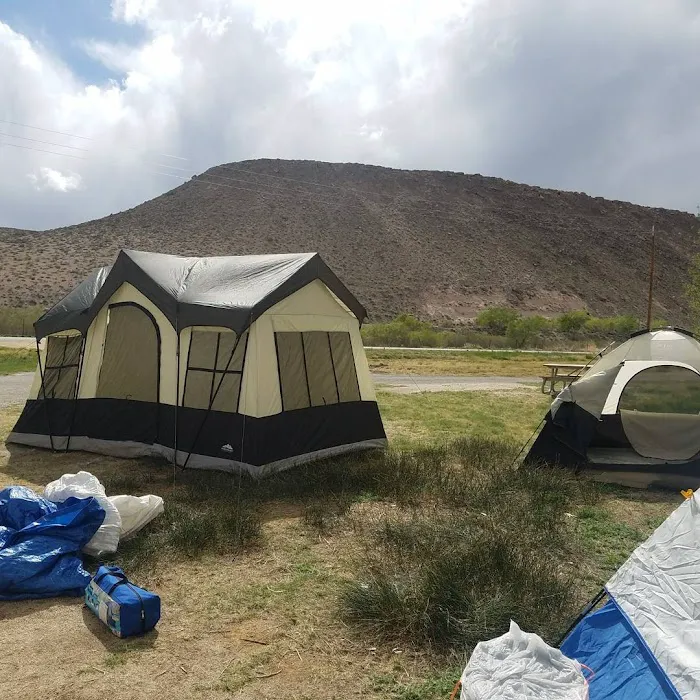 Pleasant Valley Owens River Campground Picture 2