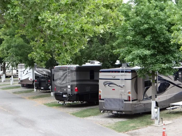 Heritage RV Park Picture 10