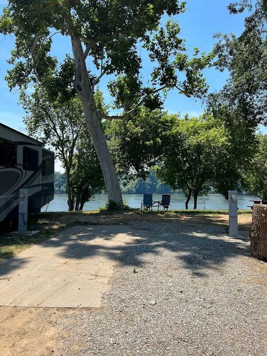 Woodson Bridge RV Park Picture 3