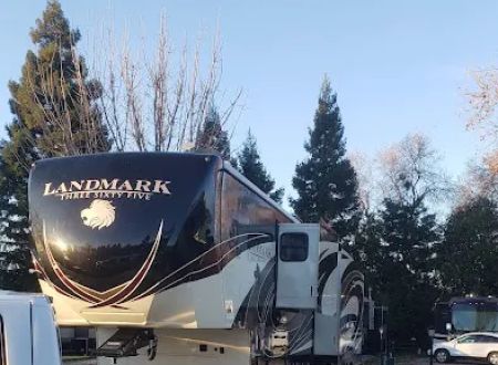 Almond Tree RV Park
