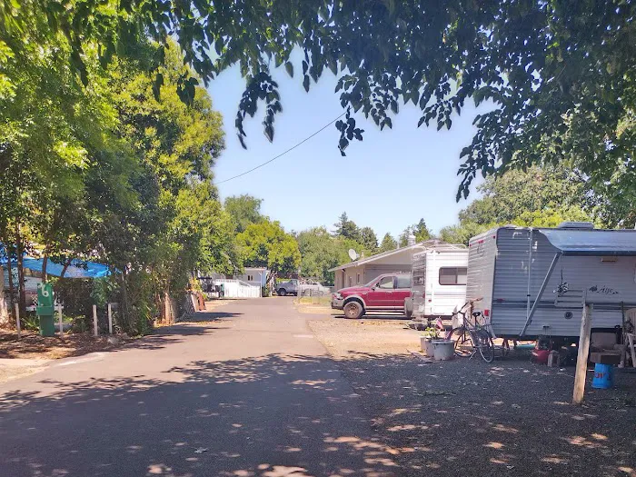 Chico Trailer Haven Picture 7