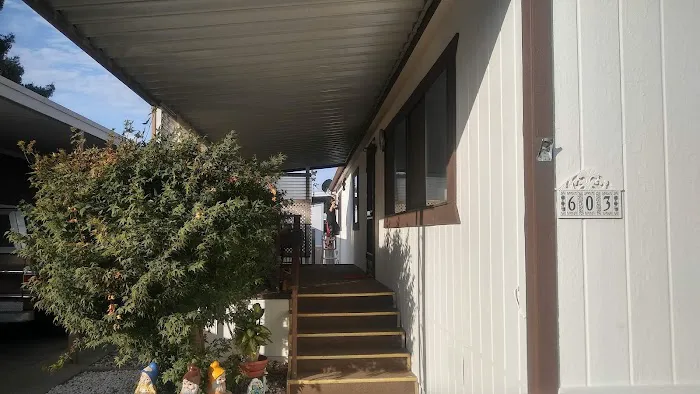 Kentwood Mobile Estates Picture 8