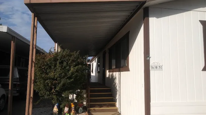 Kentwood Mobile Estates Picture 7