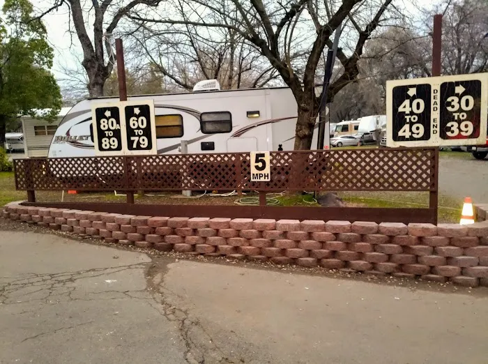 Loomis RV Park Picture 5