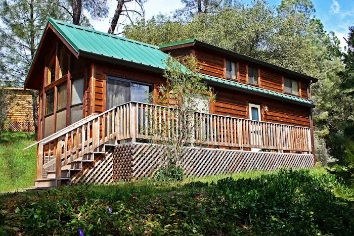 Yosemite Pines RV Resort & Family Lodging Picture 1