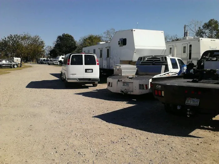 Way Station RV Park Picture 3