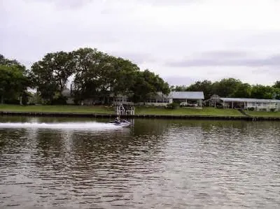 San Bernard River RV Park Picture 7