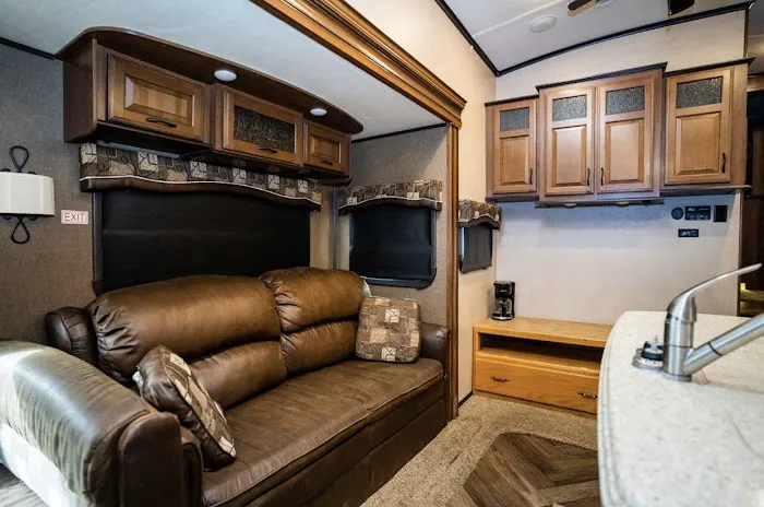TripL RV Park Picture 6