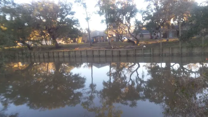 Bayou Oaks RV Park by QRV Picture 2